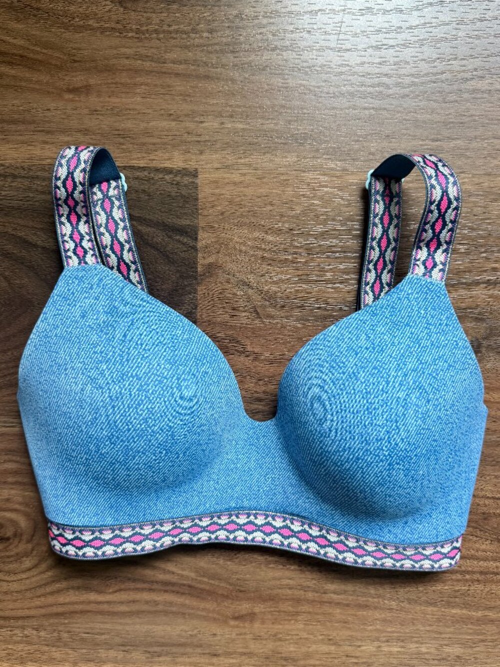 VICTORIA'S SECRET Body by Victoria Lightly Lined T-Shirt Bra, Powder Blue - 32DD